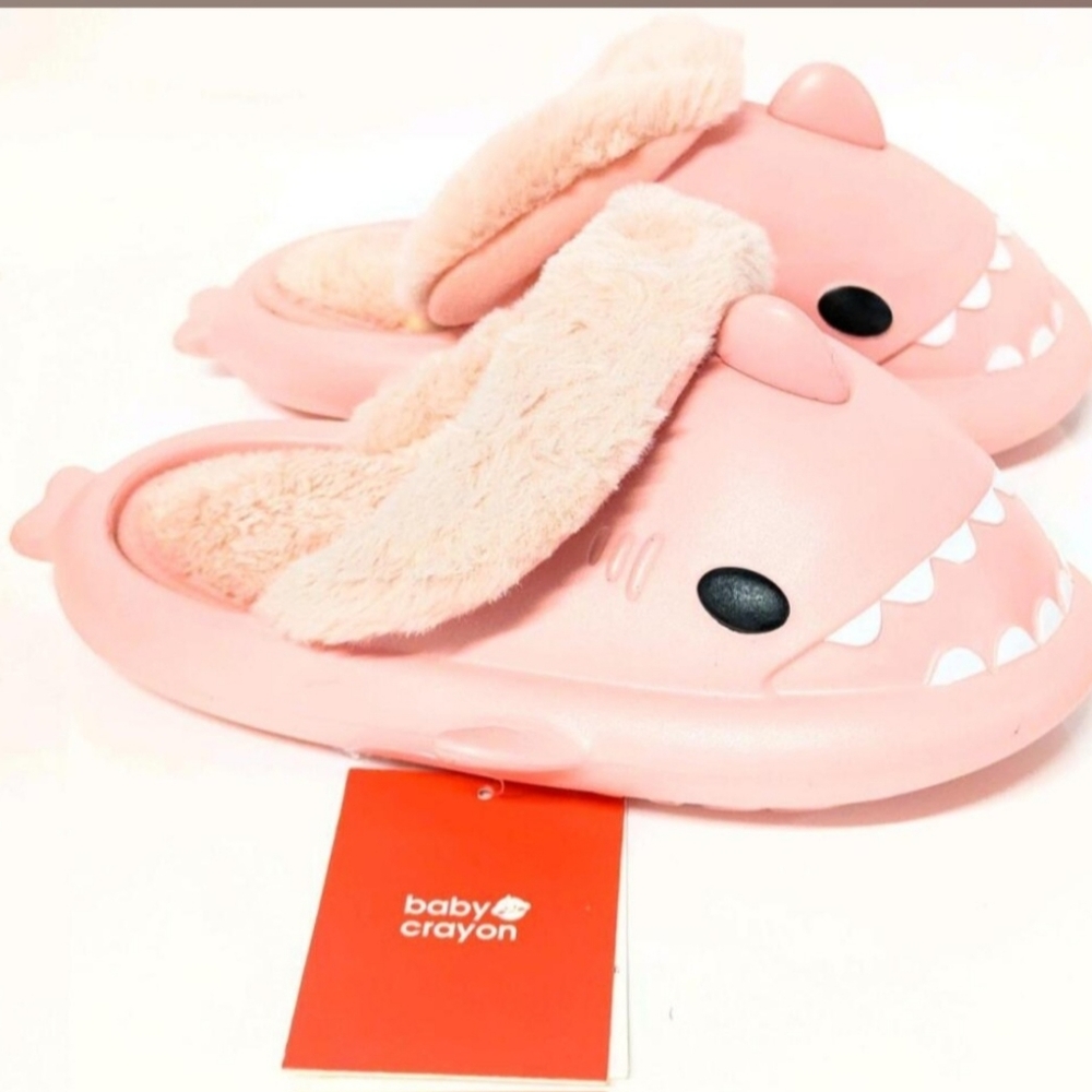 NEW Baby Crayon Lined PINK Shark Slippers